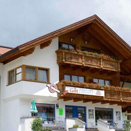 Gaestehaus Familie Gebhard Schaedle Grän Exterior foto